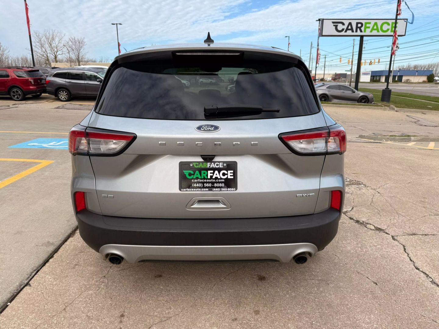2022 Ford Escape - Image 10