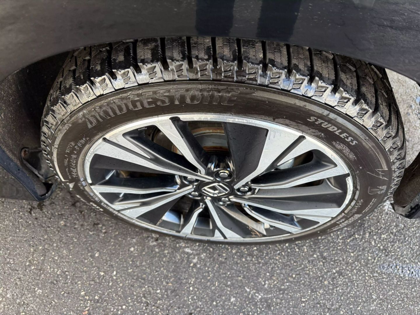 2017 Honda Accord - Image 38