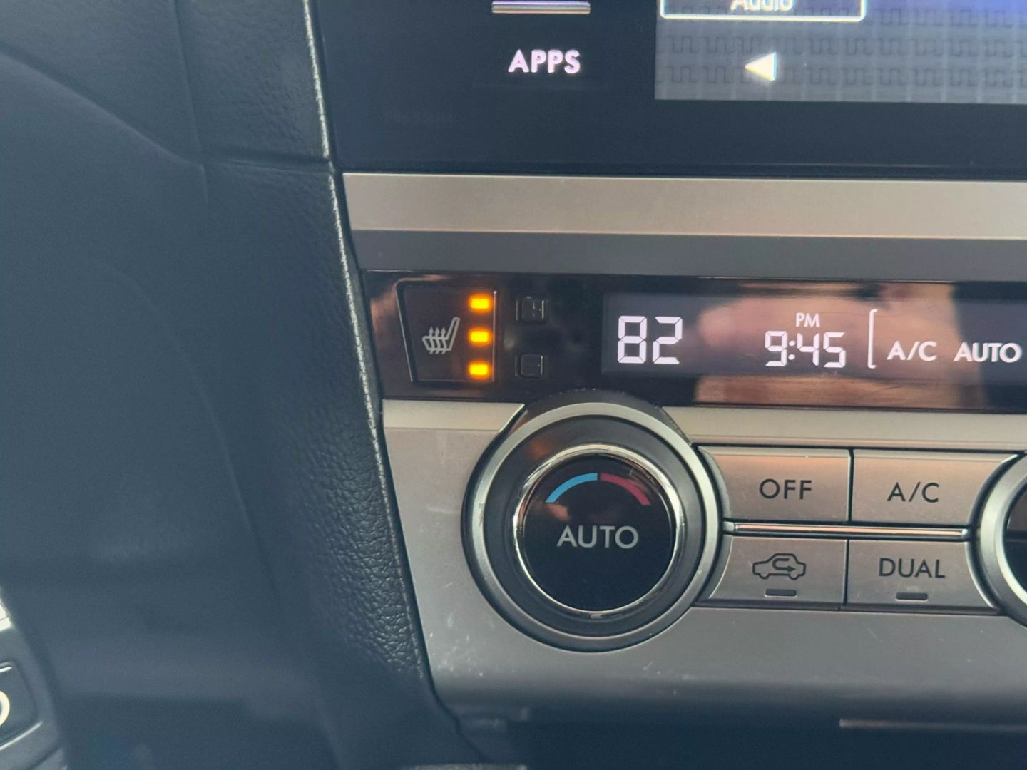 2016 Subaru Outback - Image 29
