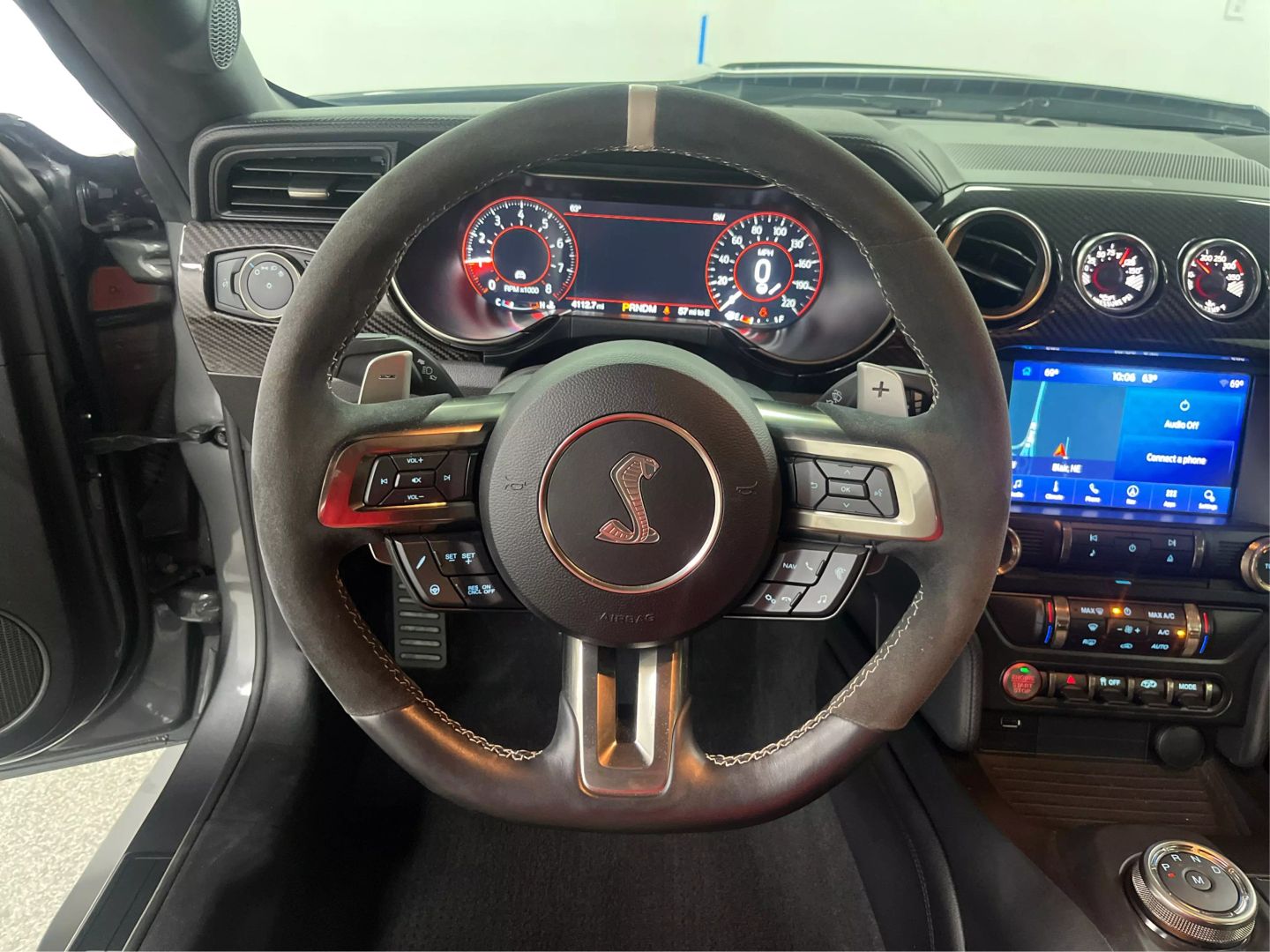 2021 Ford Mustang - Image 16