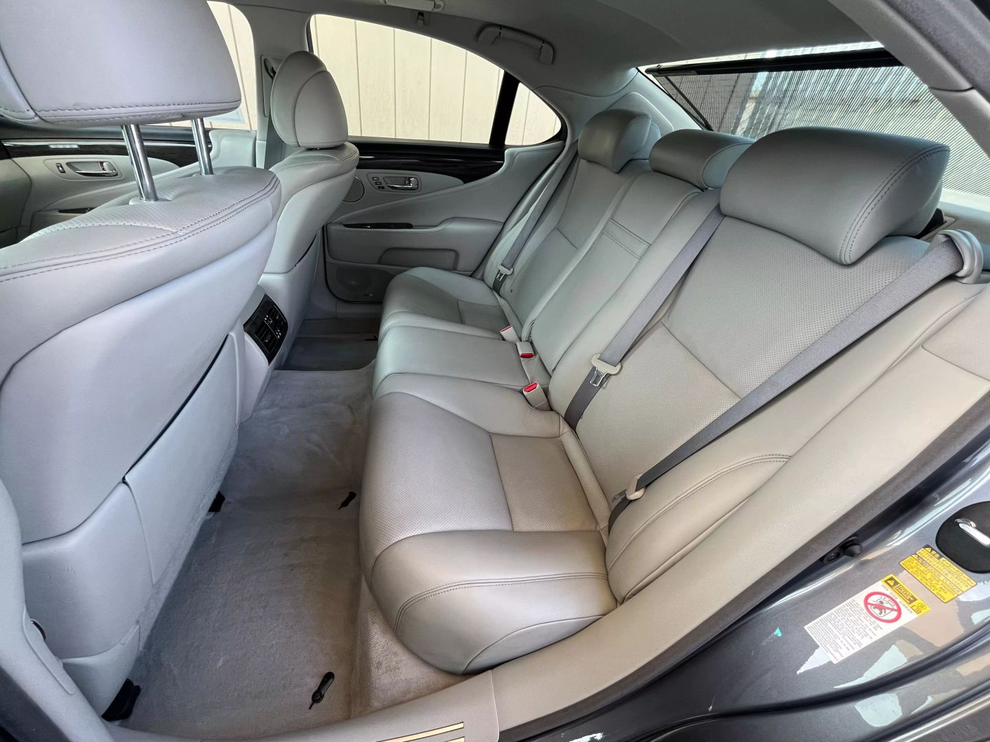2012 Lexus Ls  Vin: Jthbl1ef1c5112248 Stock Id: 112248 - Image 19