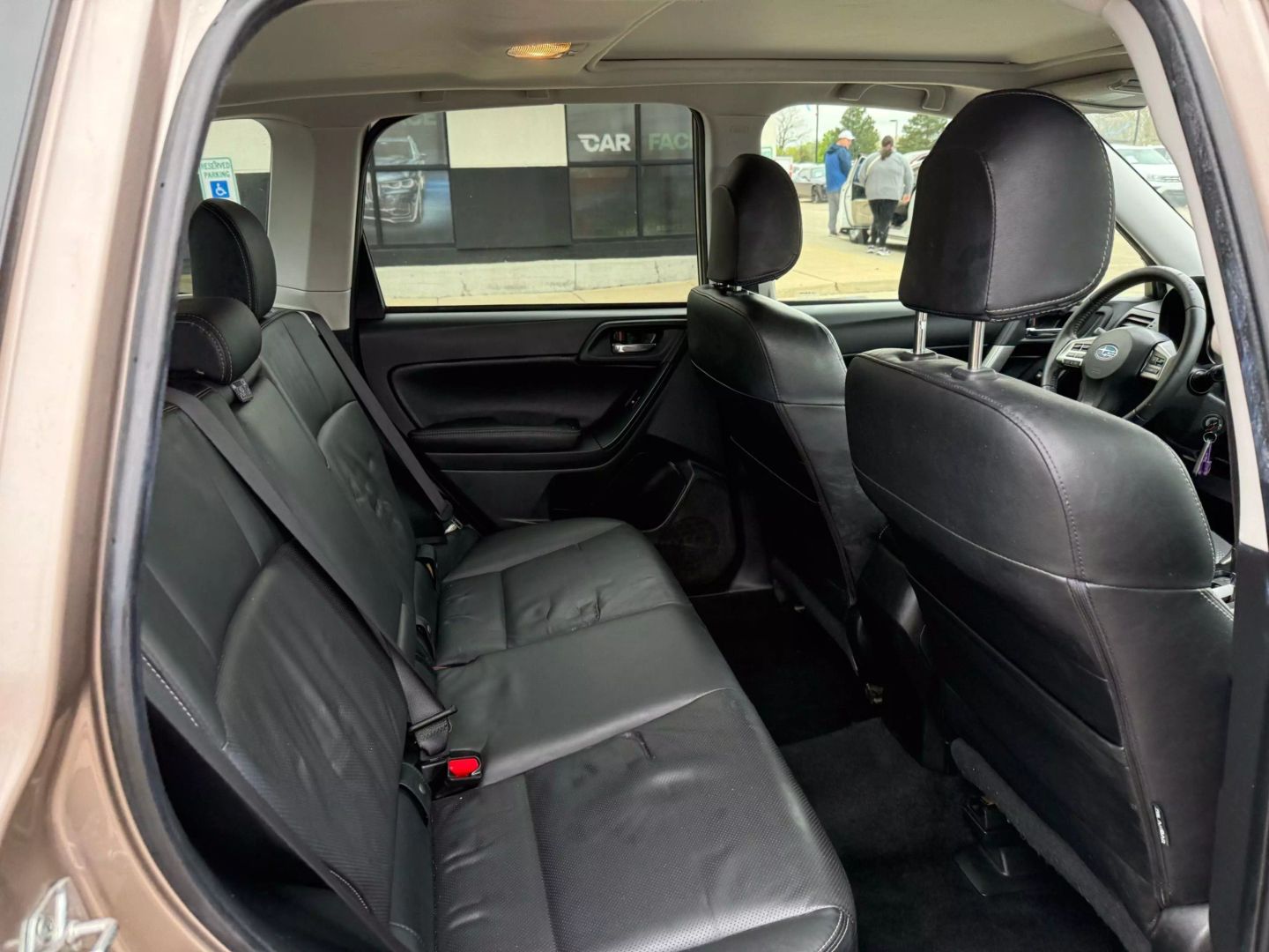 2015 Subaru Forester - Image 23