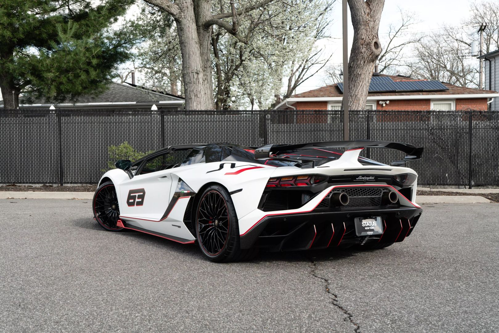 2021 Lamborghini Aventador - Image 35