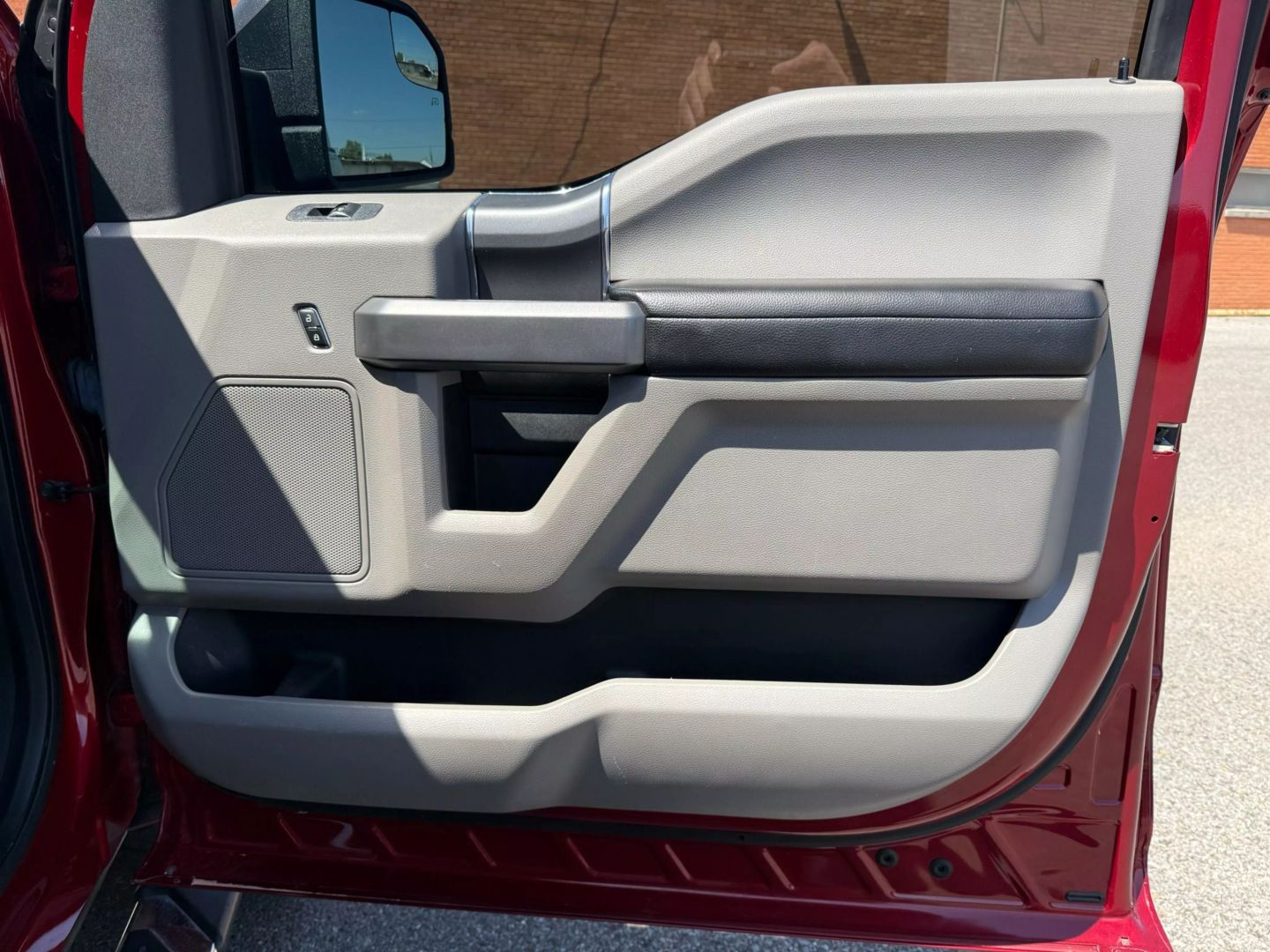 2018 Ford F150 Supercrew Cab - Image 29
