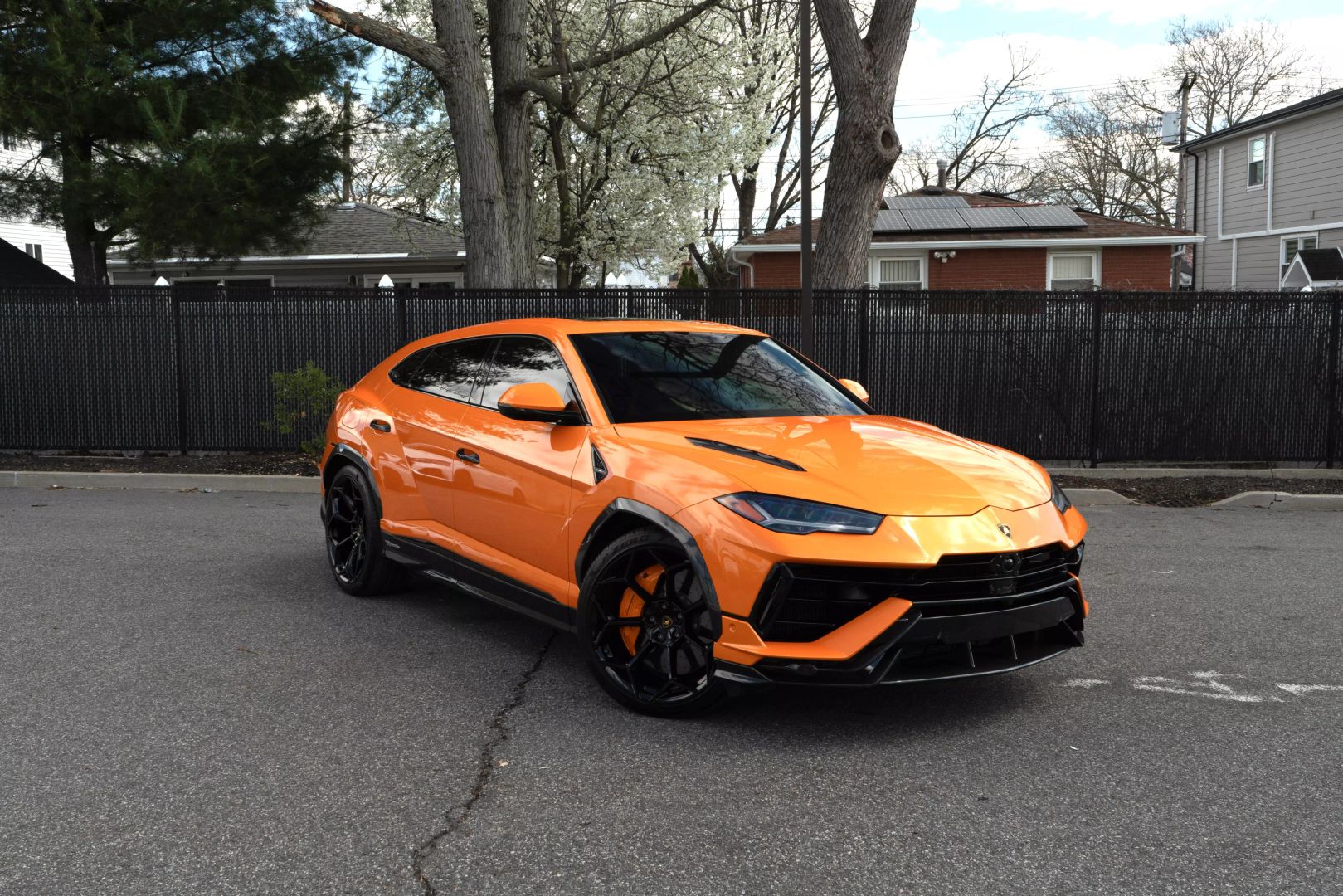2023 Lamborghini Urus - Image 5