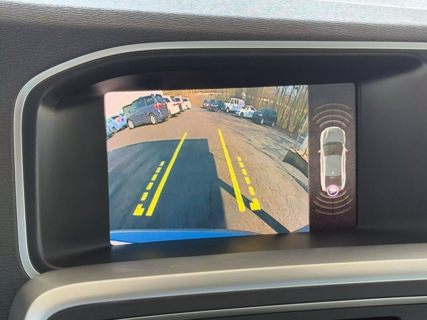 2017 Volvo S60 - Image 39