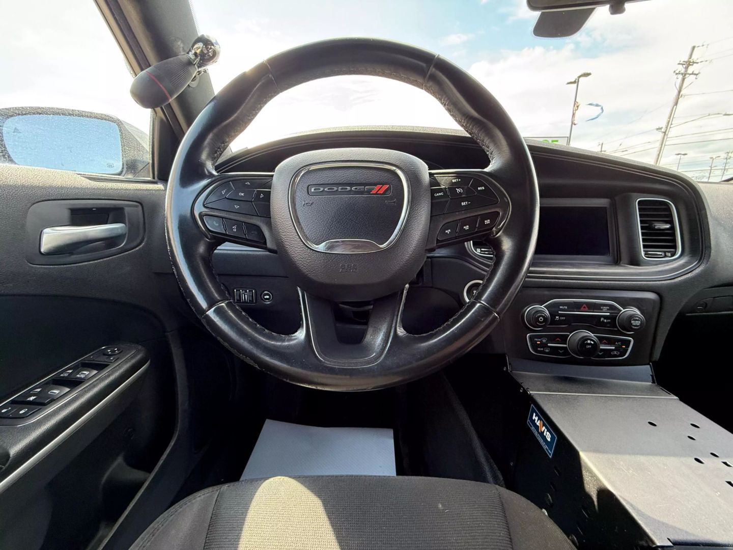 2019 Dodge Charger - Image 25