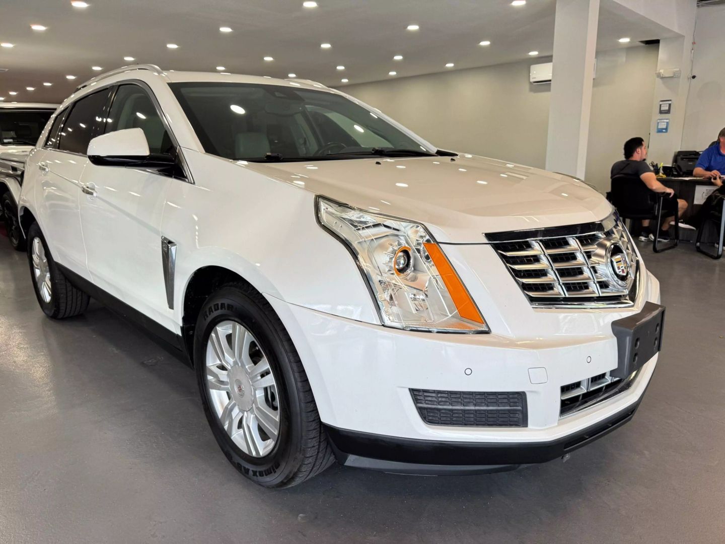 2014 Cadillac Srx Luxury Collection Sport Utility 4d - Image 1