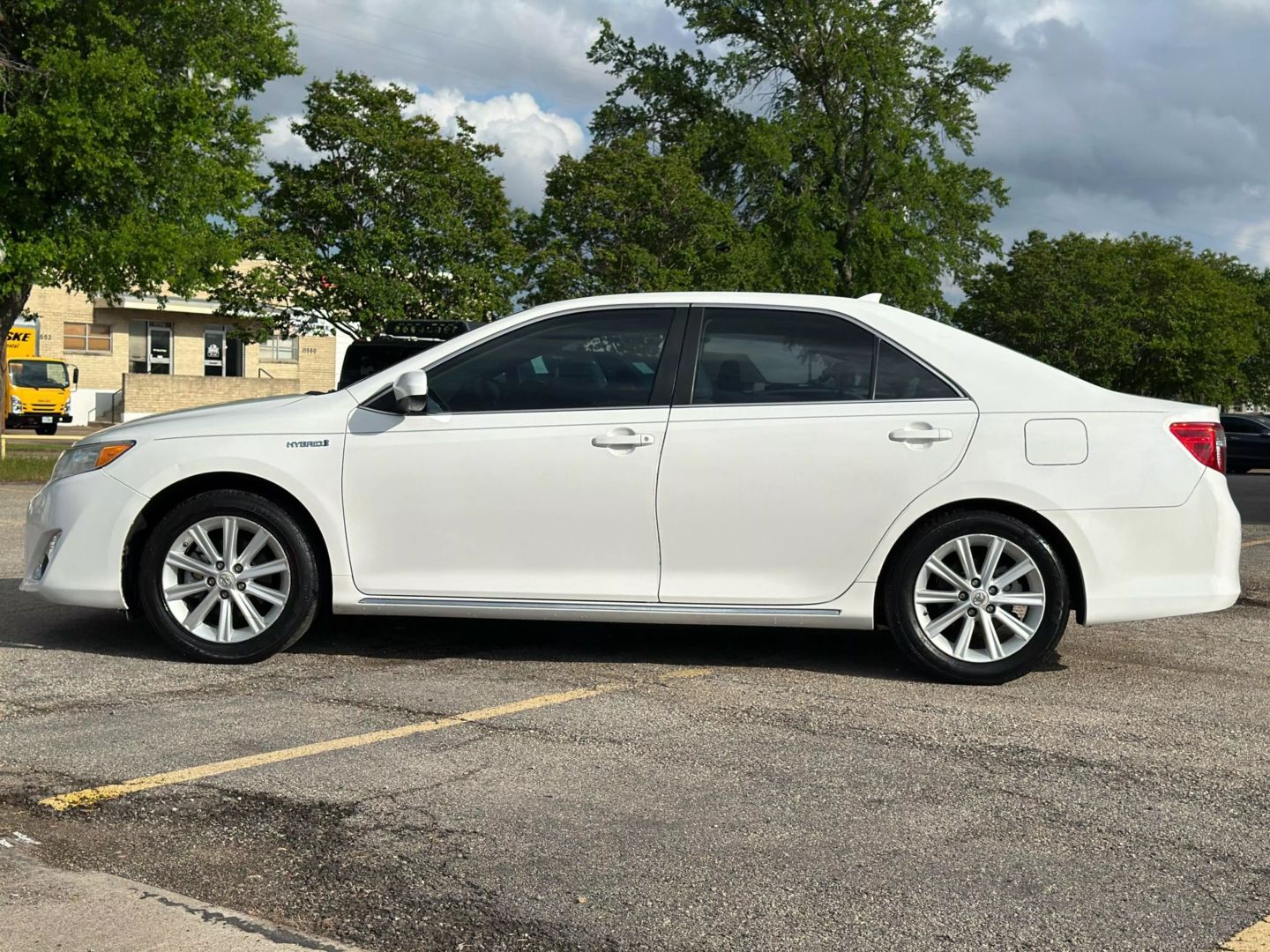 2012 Toyota Camry - Image 3