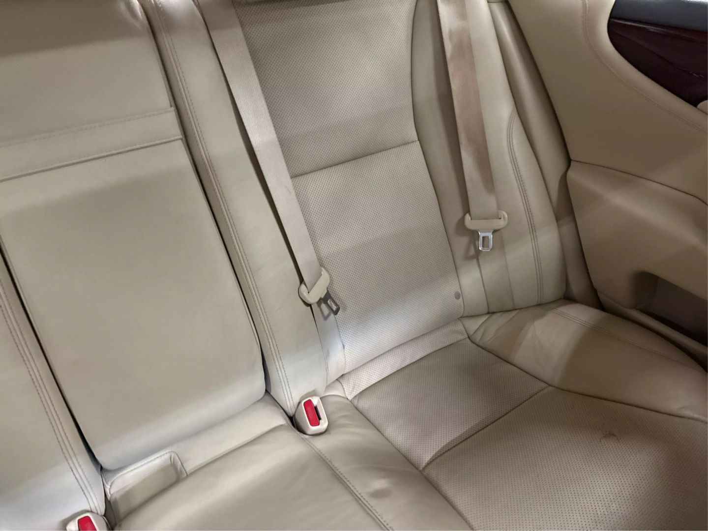 2011 Lexus Ls - Image 34