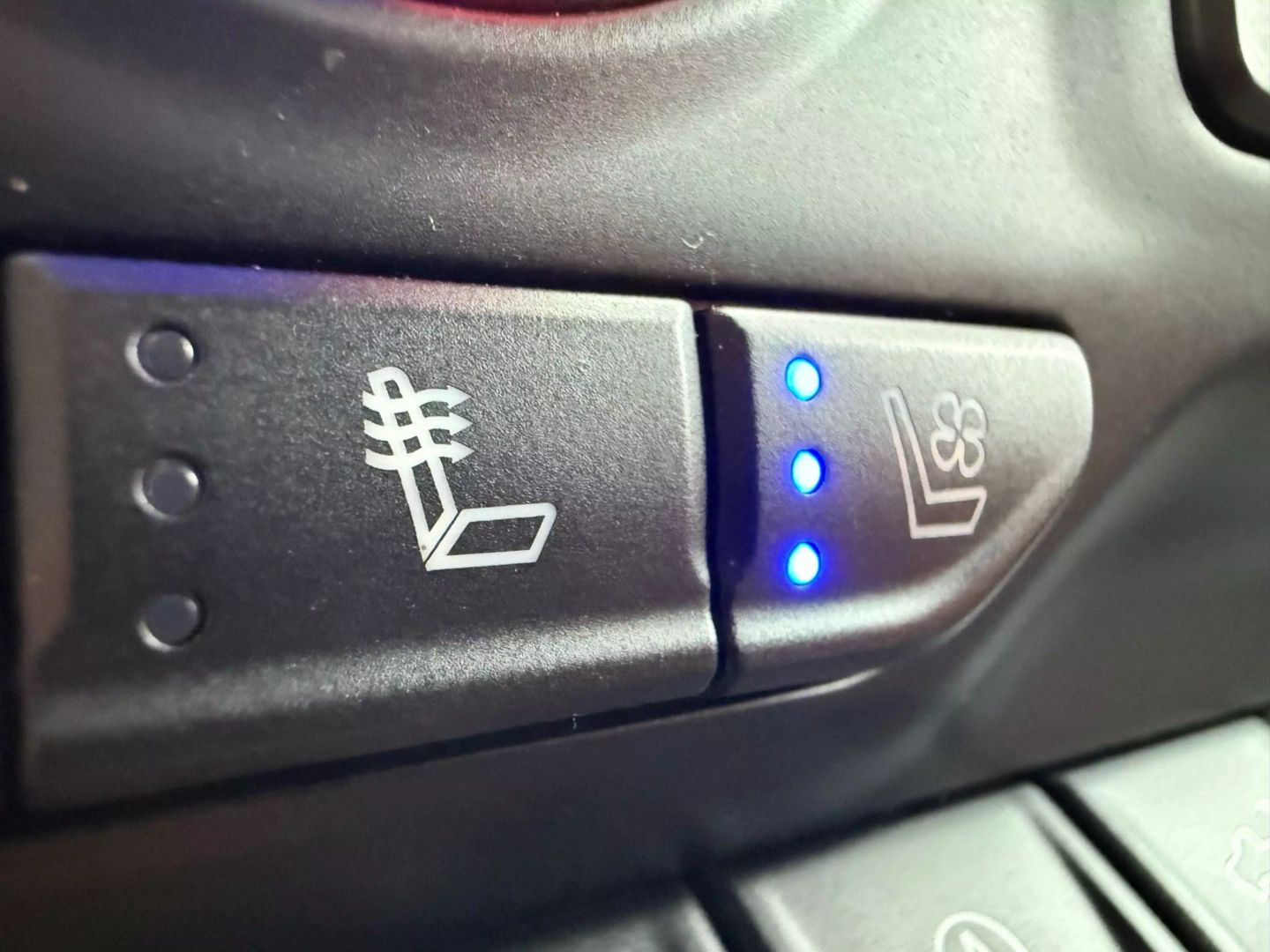 2021 Gmc Sierra 1500 Crew Cab - Image 32