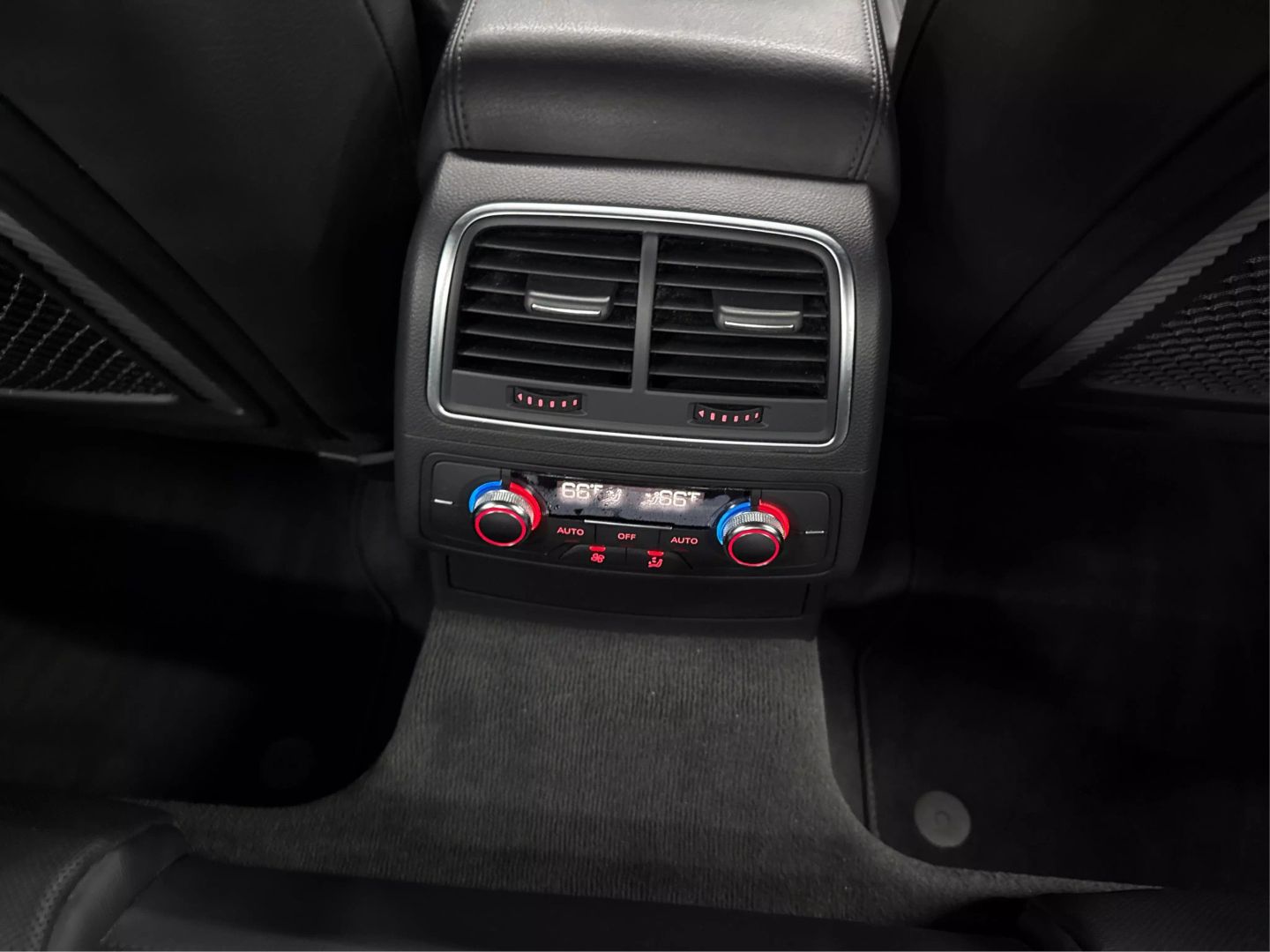2012 Audi A6 - Image 30