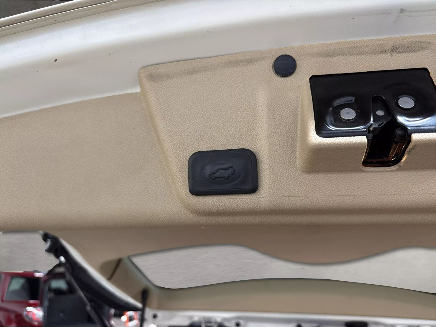 2012 Buick Enclave - Image 19