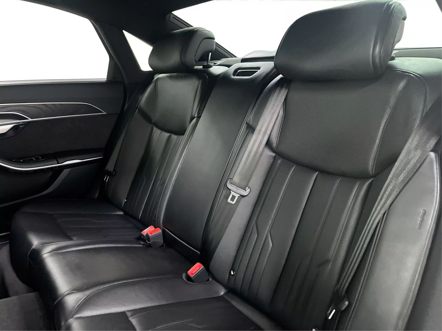 2021 Audi A8 - Image 15