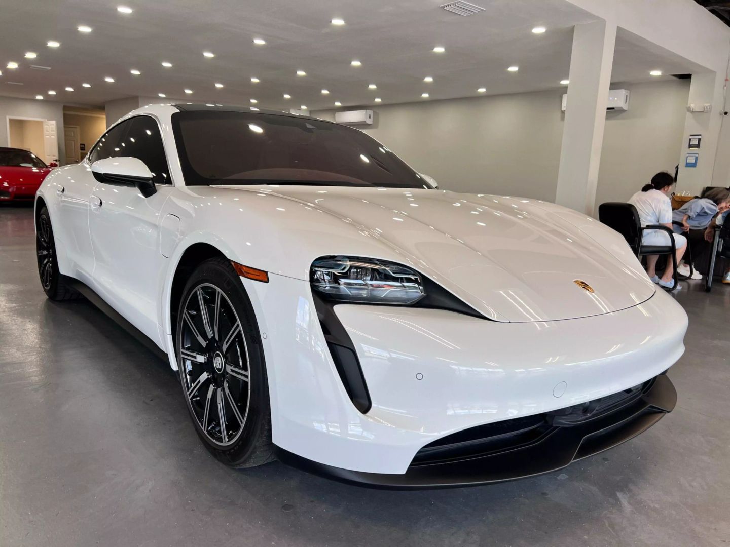 2020 Porsche Taycan 4s Sedan 4d - Image 1