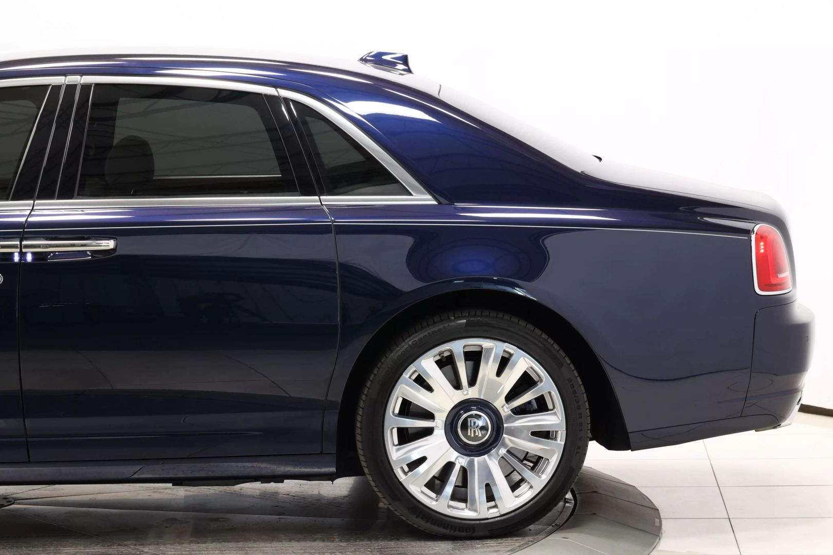 2018 Rolls-royce Ghost - Image 8