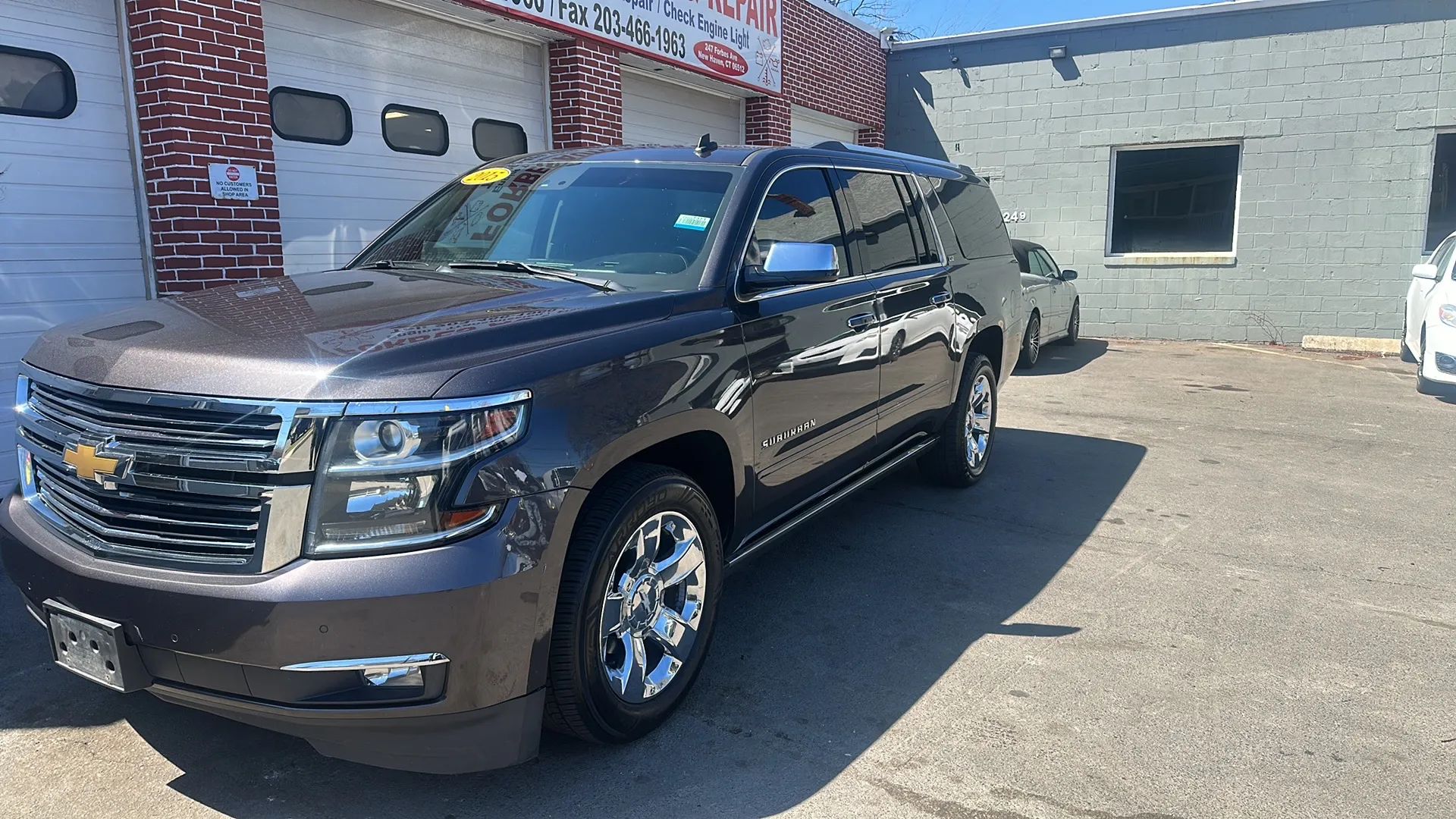 Image 6 of 2015 CHEVROLET SUBURBAN
