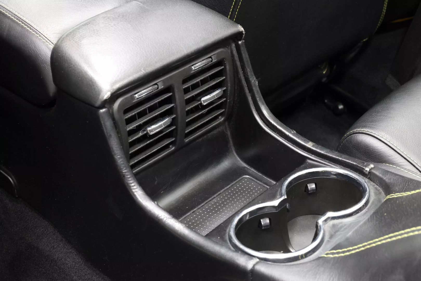 2011 Maserati Granturismo - Image 48