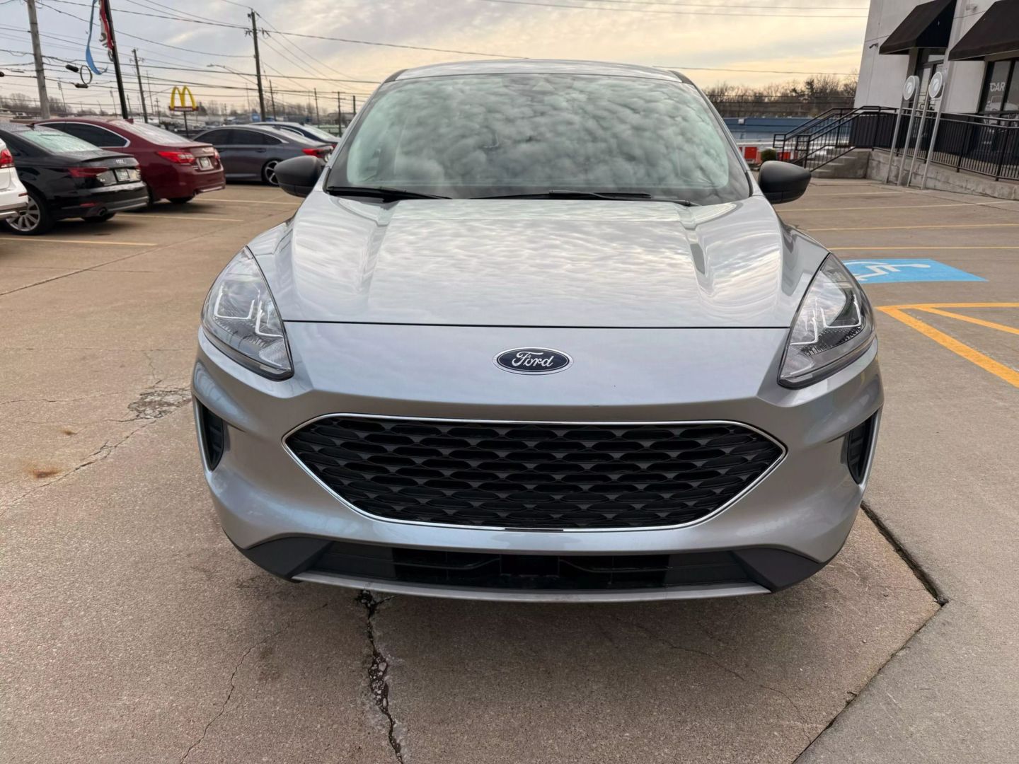 2022 Ford Escape - Image 2