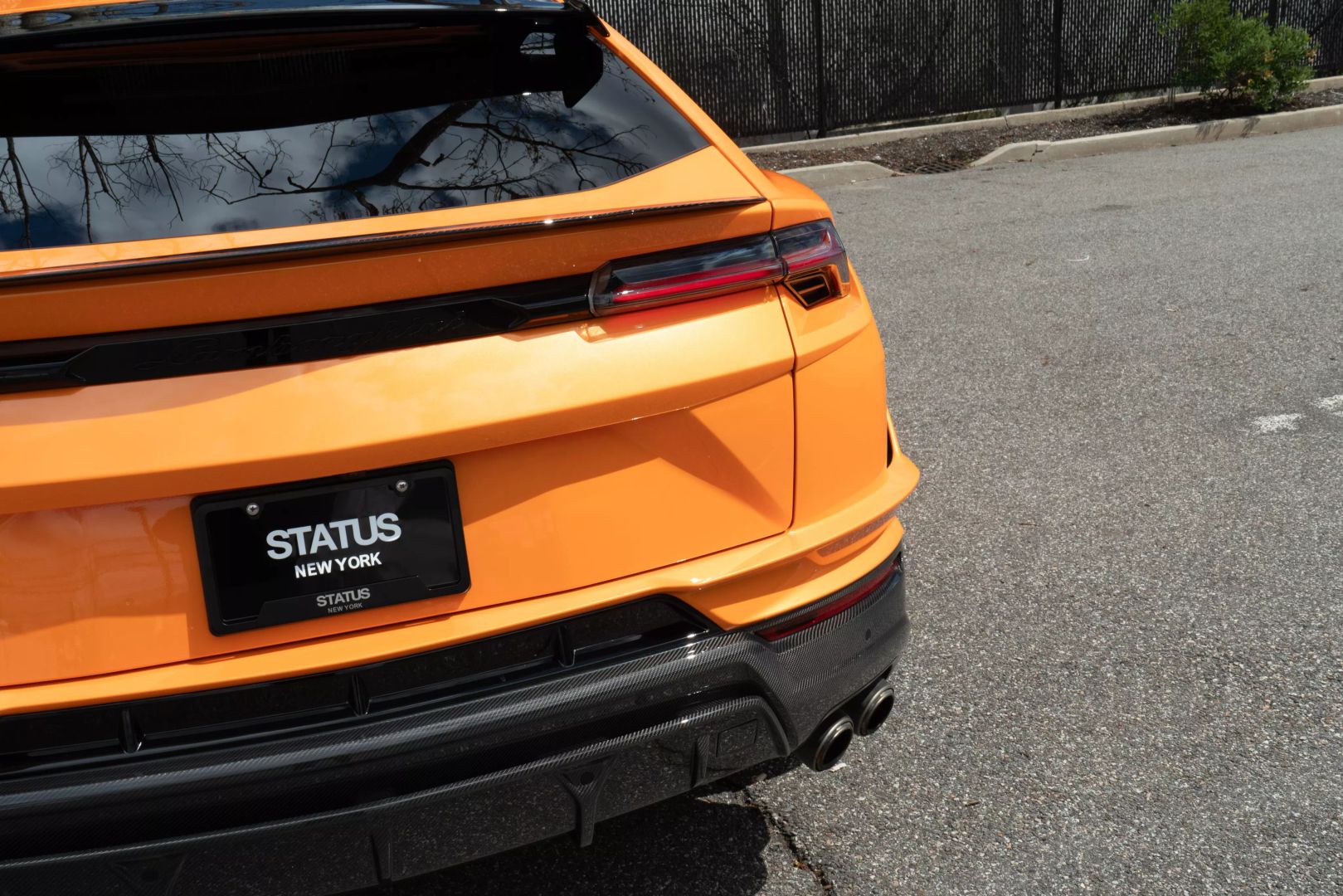 2023 Lamborghini Urus - Image 23