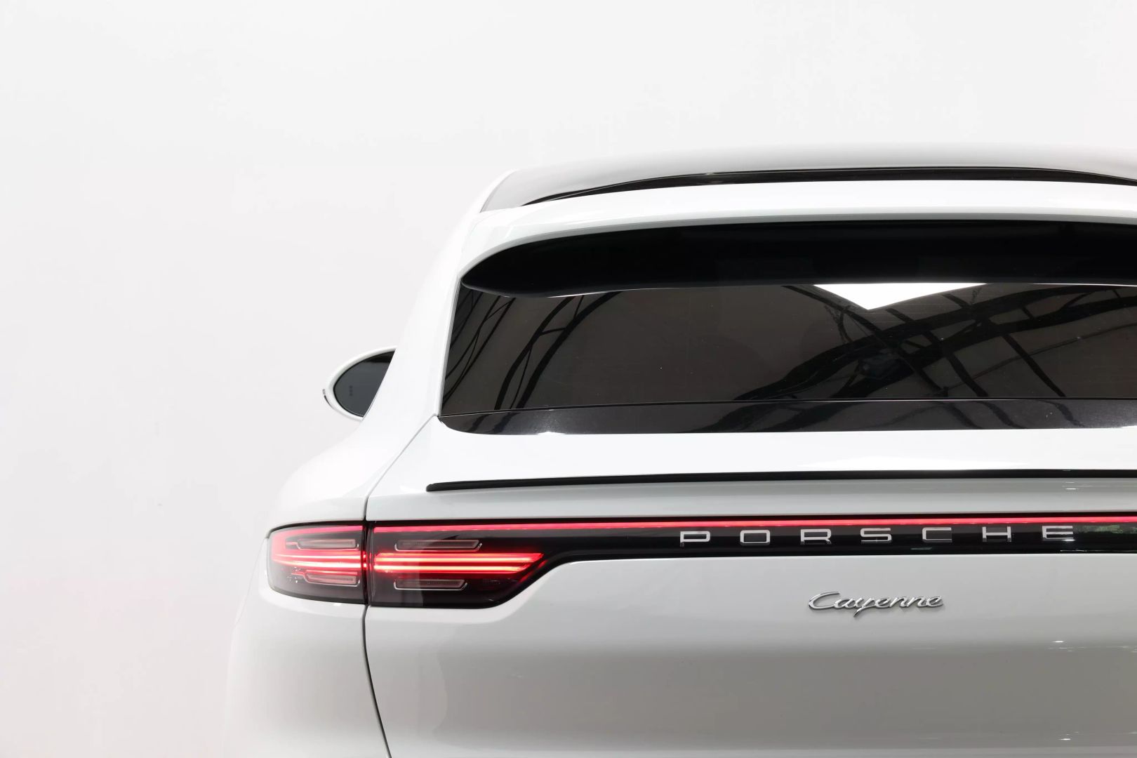 2021 Porsche Cayenne Coupe - Image 60