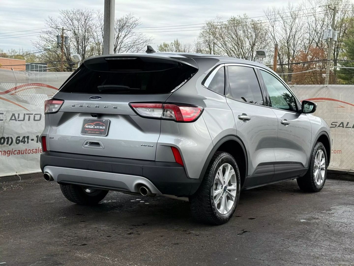 2021 Ford Escape - Image 9