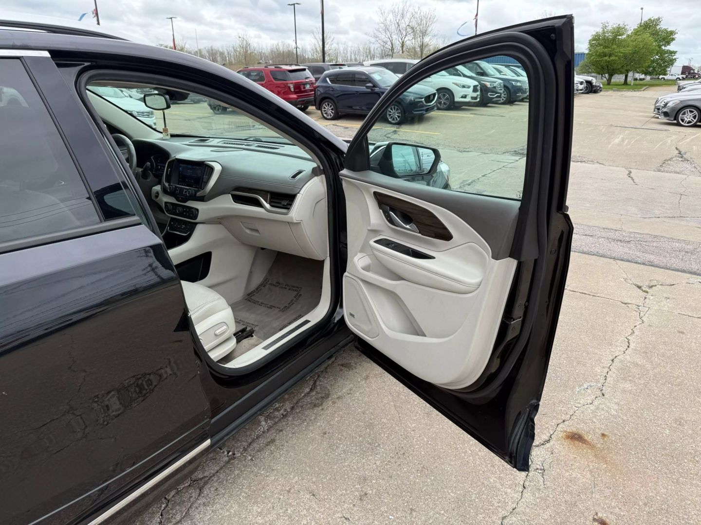 2019 Gmc Terrain - Image 25