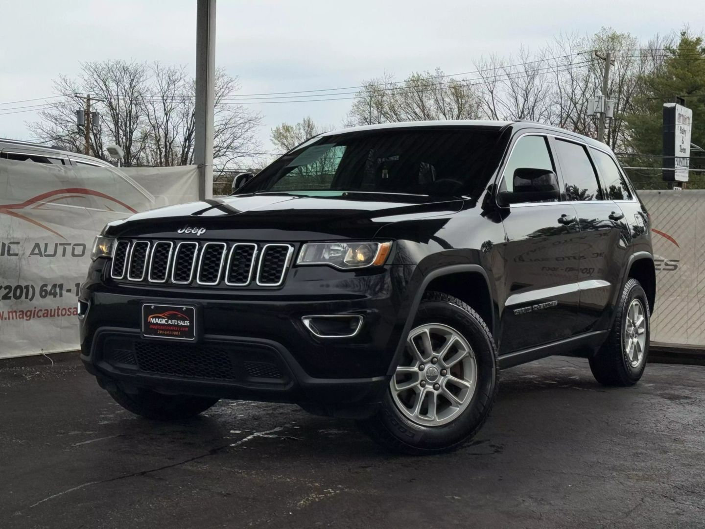 2019 Jeep Grand Cherokee - Image 1