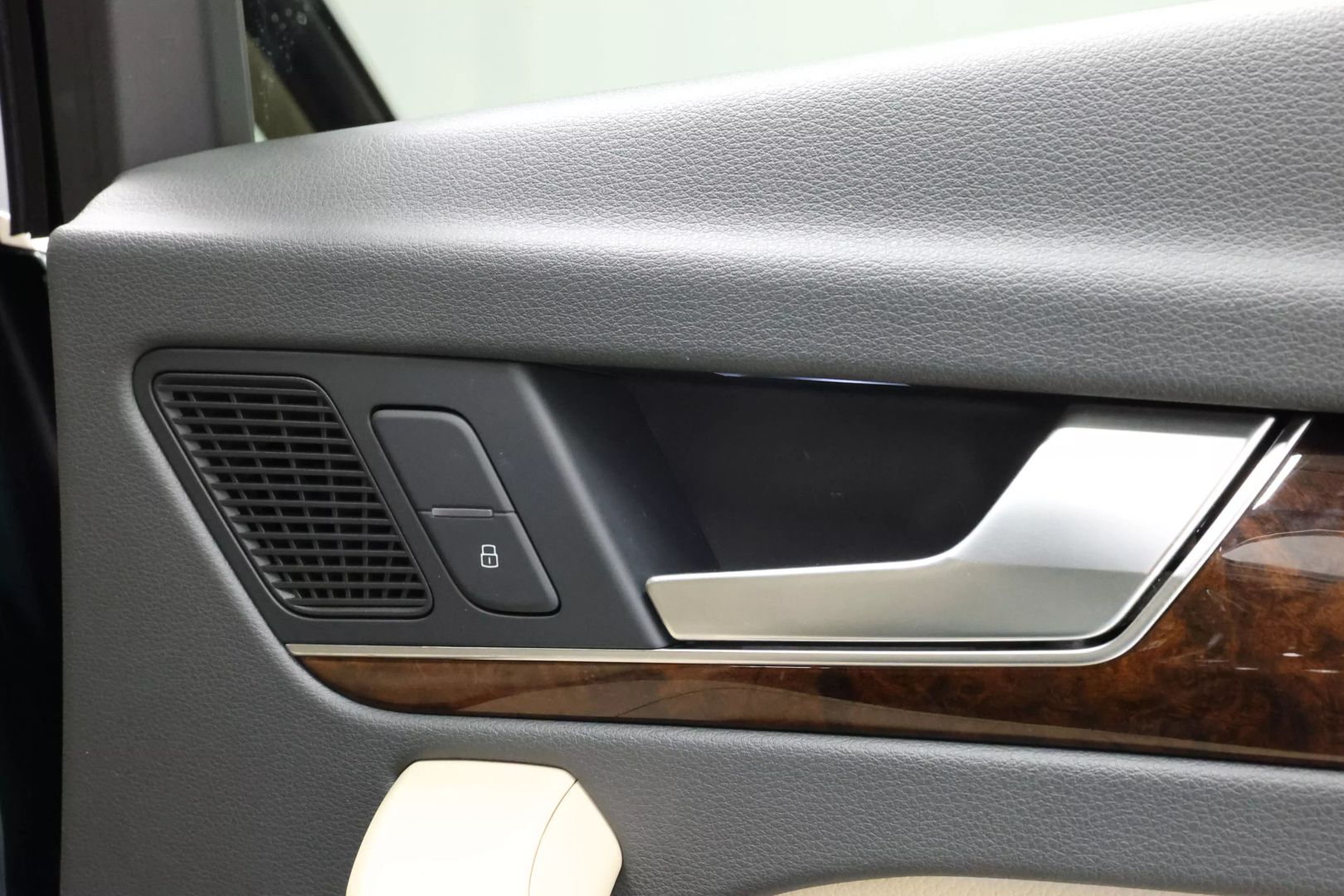 2018 Audi Q5 - Image 75