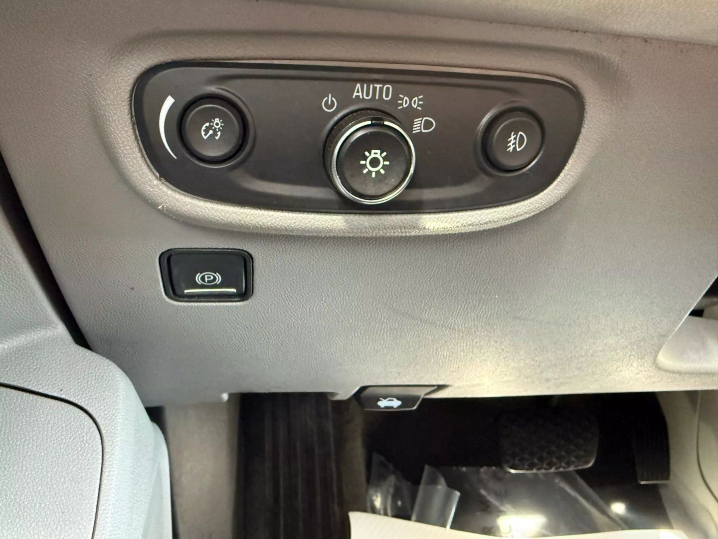 2020 Gmc Terrain - Image 42