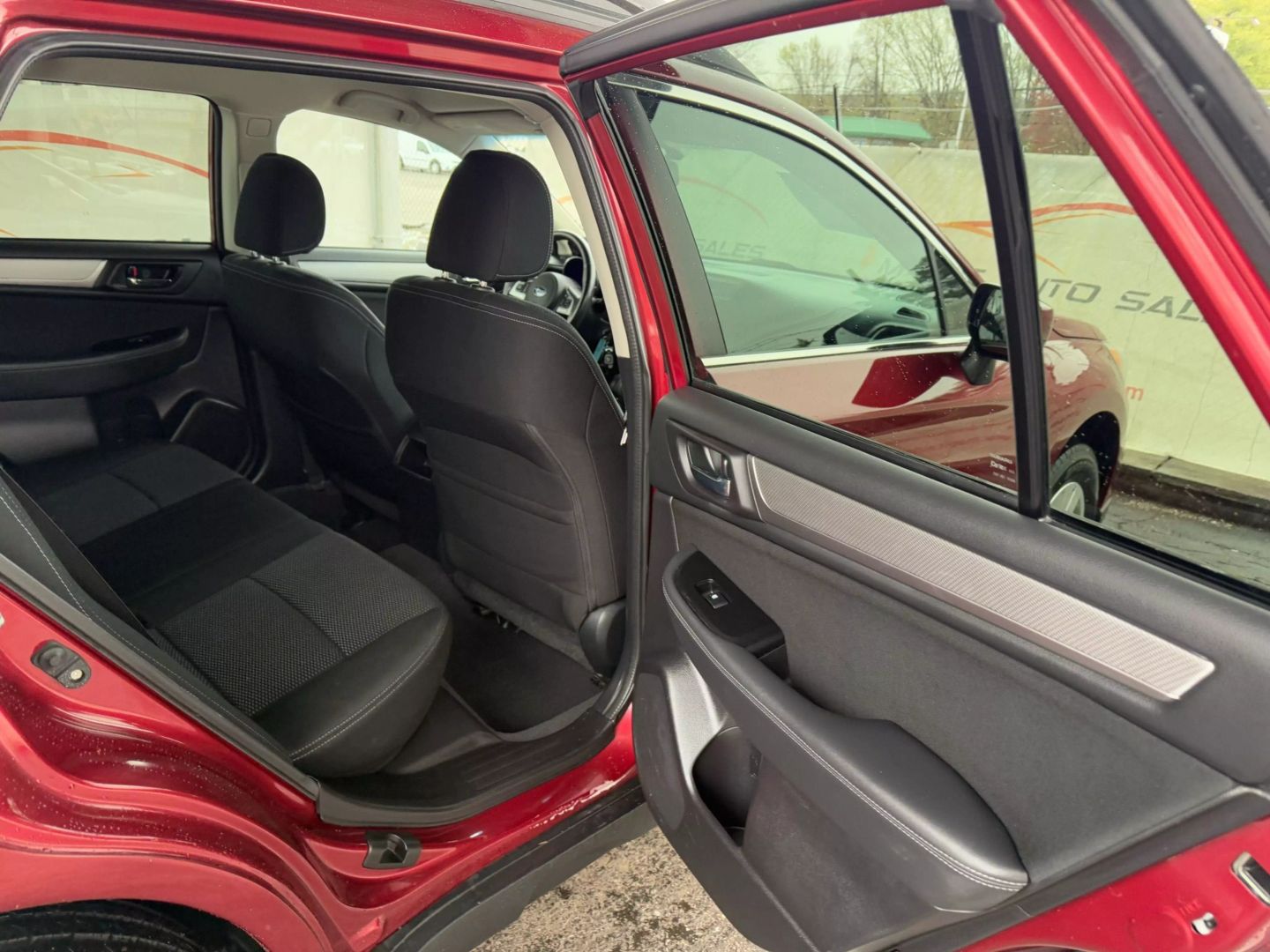 2016 Subaru Outback - Image 21