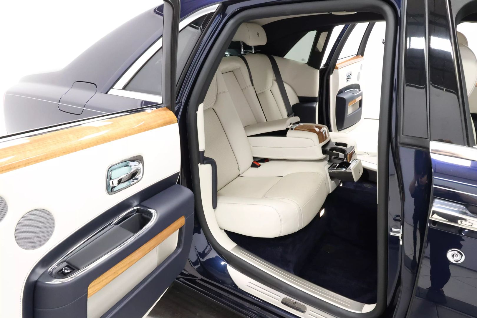 2018 Rolls-royce Ghost - Image 70