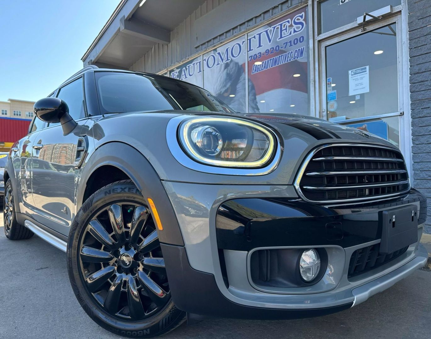 2017 MINI Countryman Base's photo