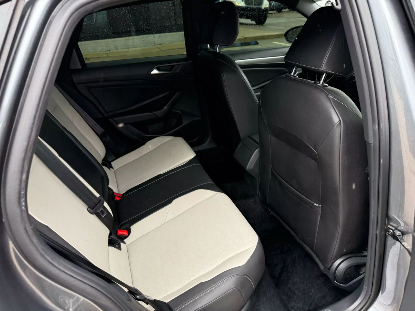 2020 Volkswagen Jetta - Image 21
