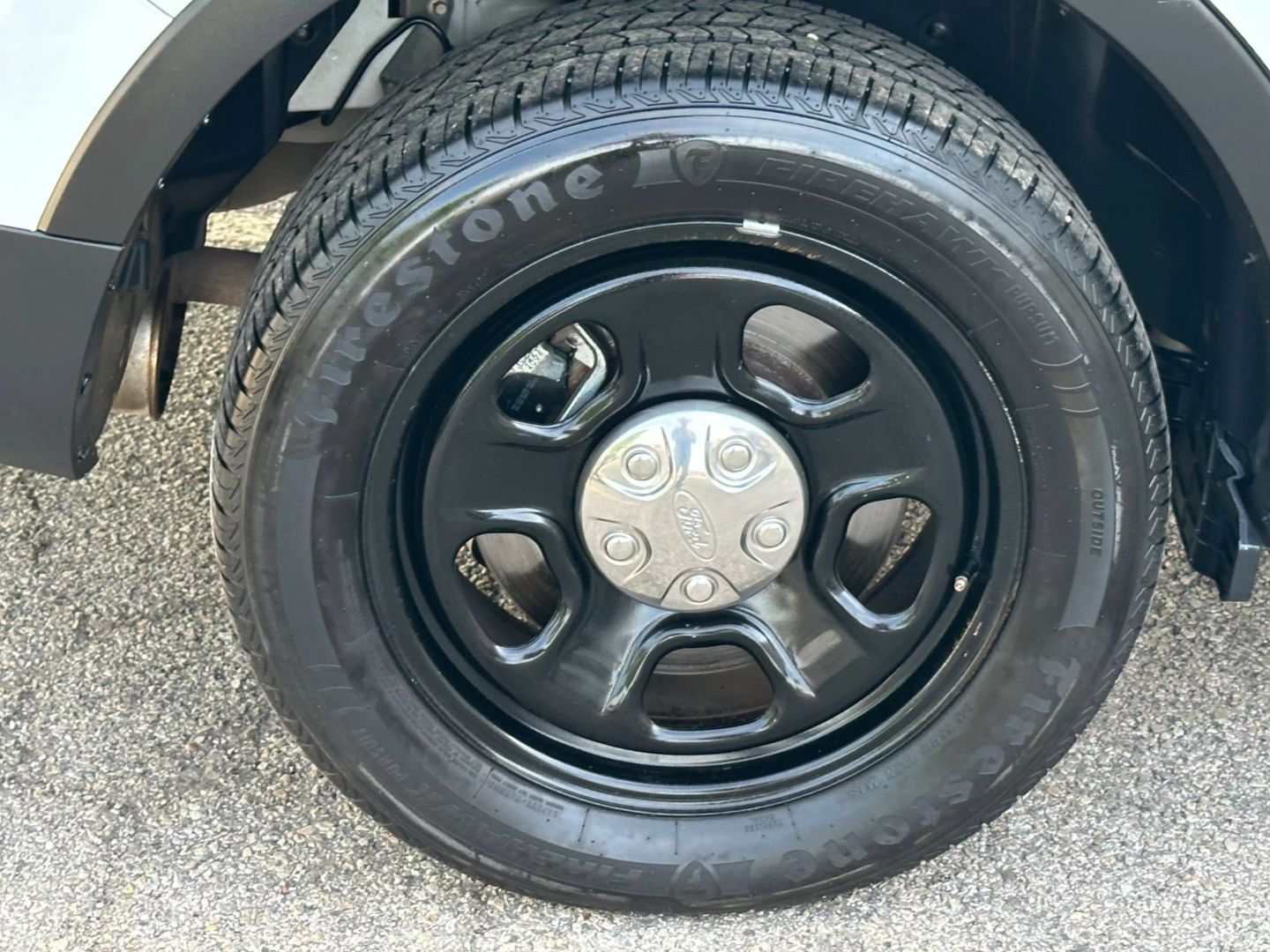 2019 Ford Explorer - Image 35