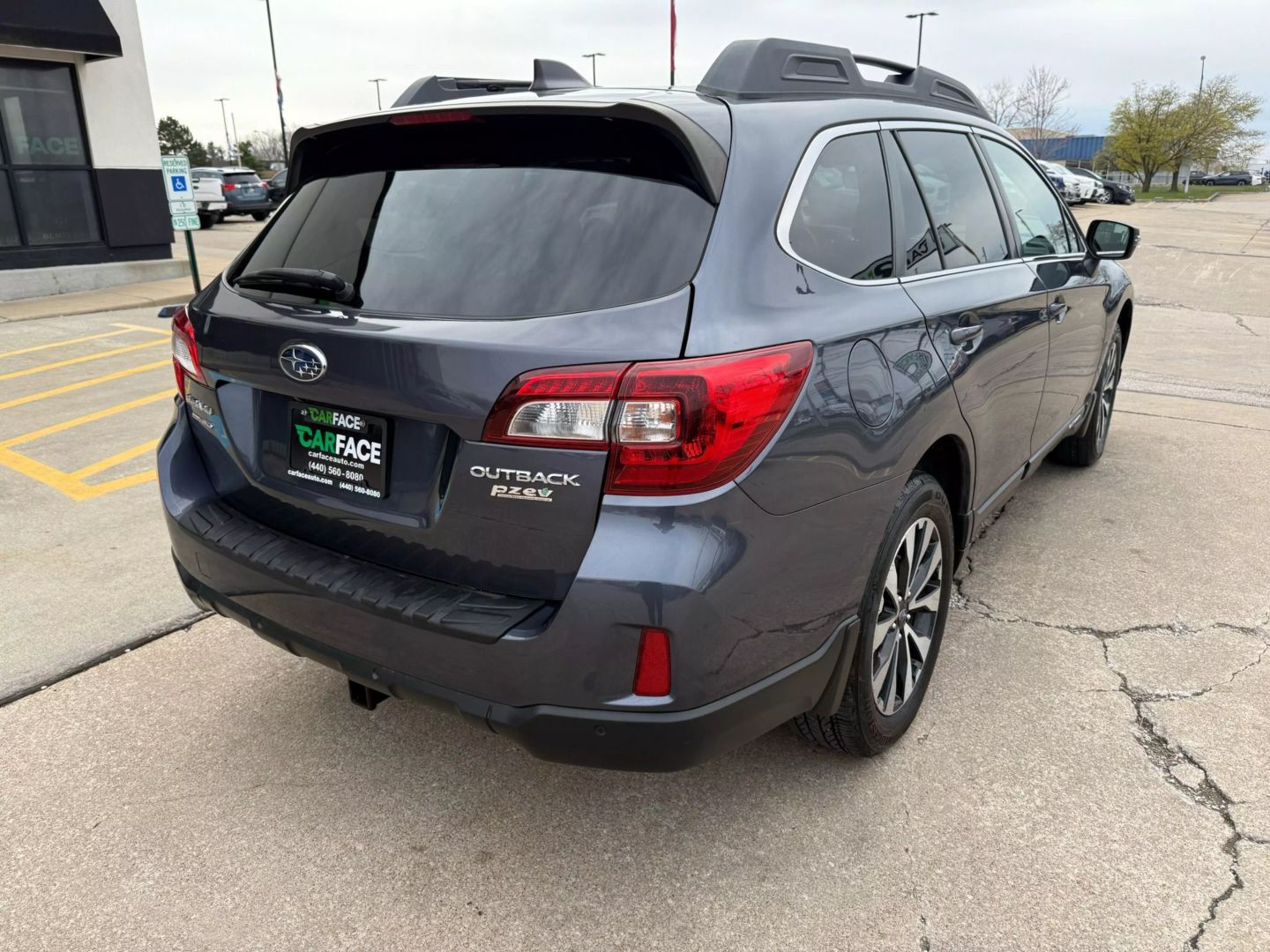 2017 Subaru Outback - Image 15