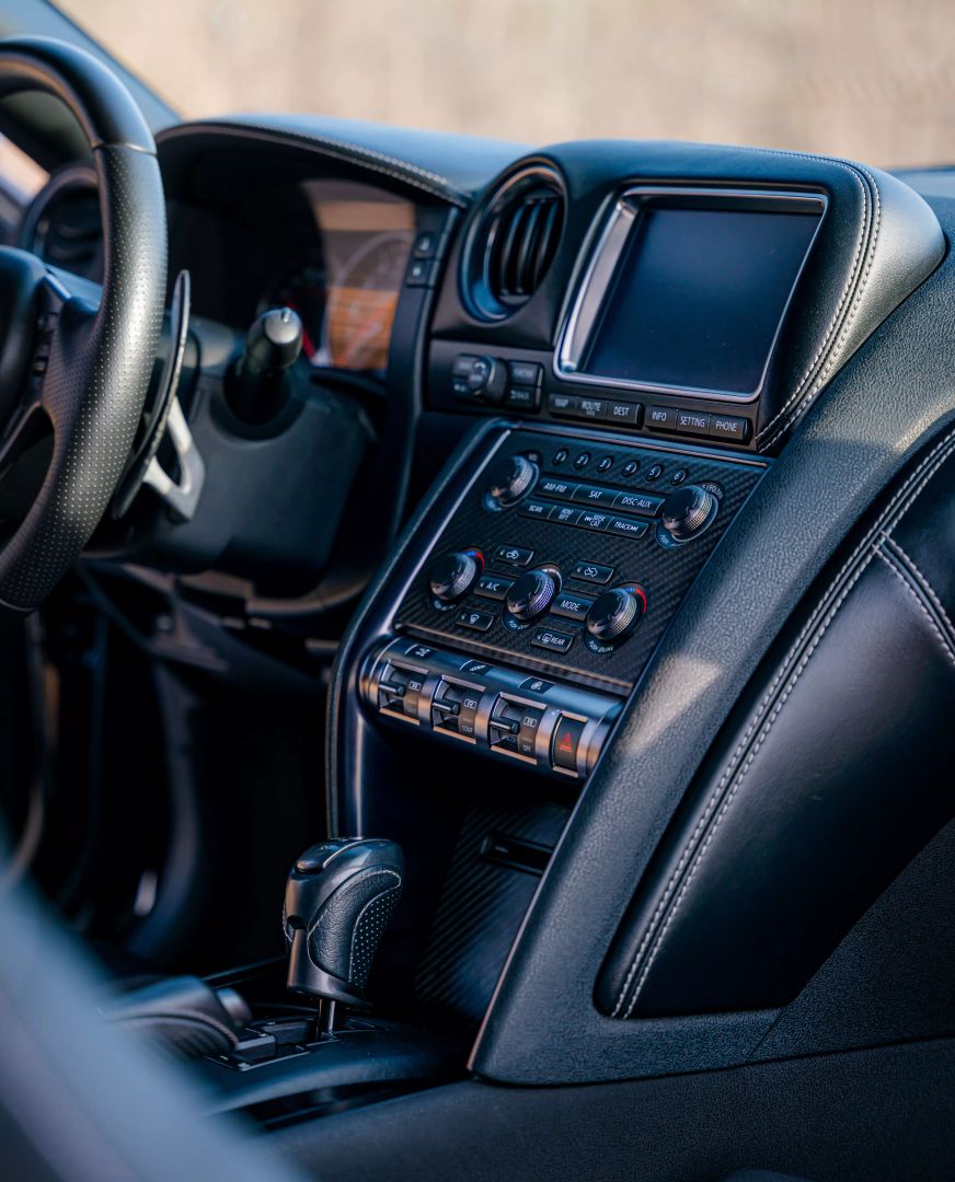 2014 Nissan Gt-r - Image 11