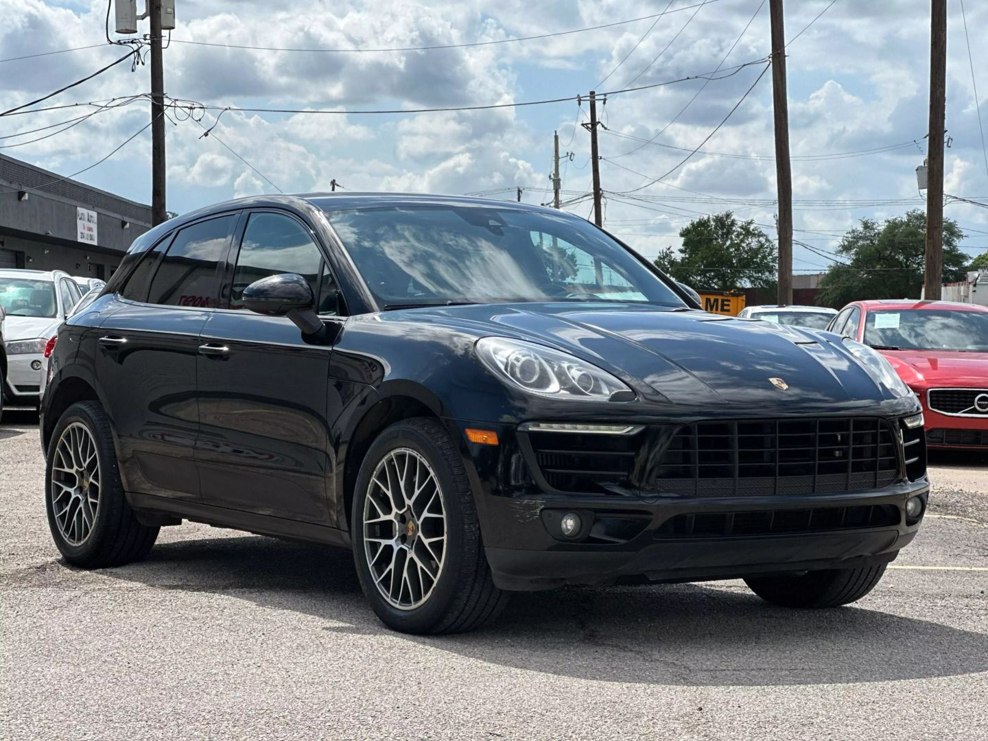 2017 Porsche Macan - Image 9