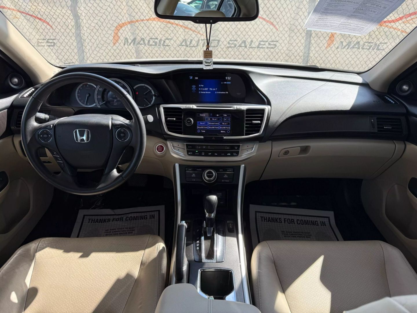 2015 Honda Accord - Image 27