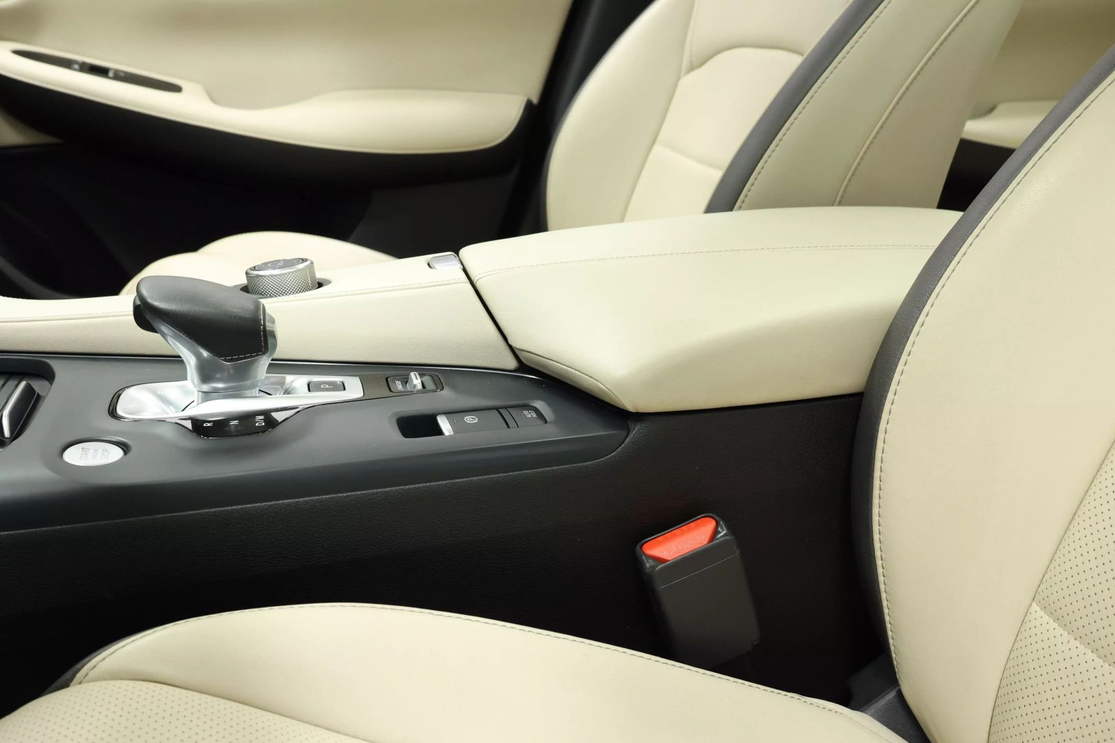 2019 Infiniti Qx50 - Image 19