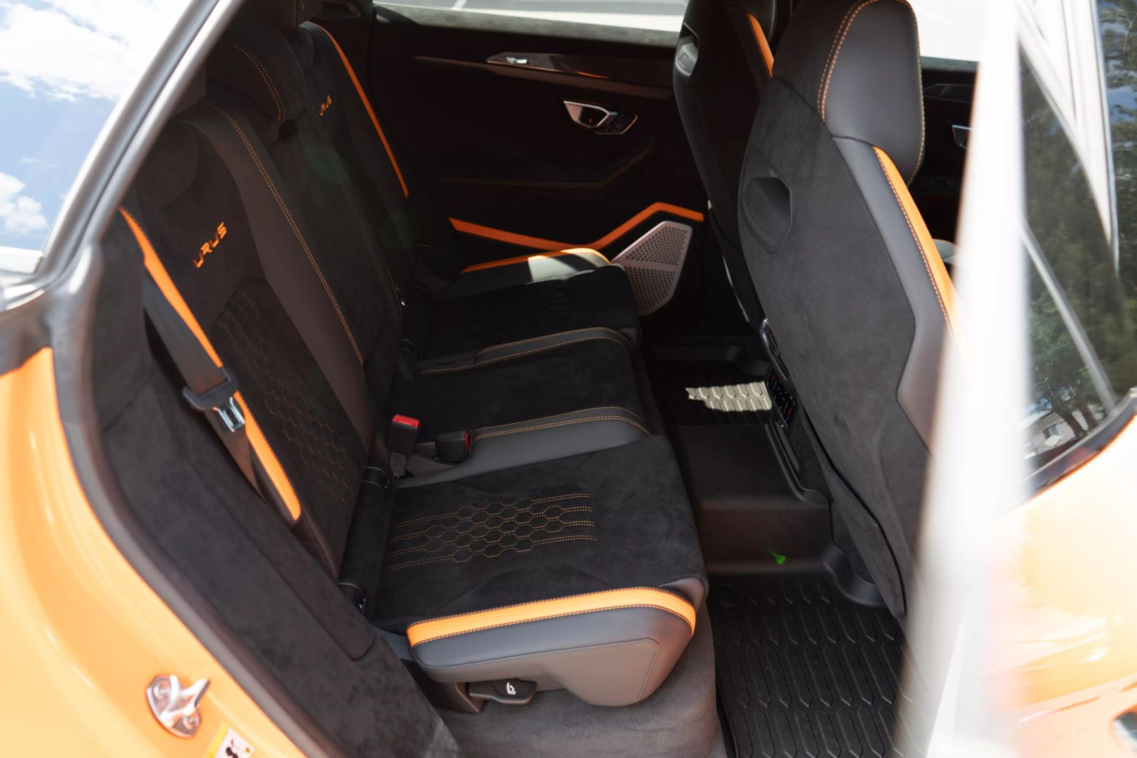 2023 Lamborghini Urus - Image 58