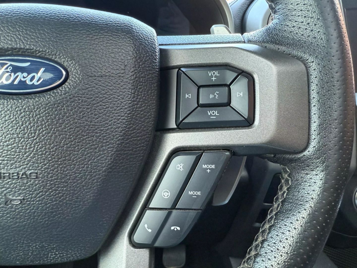2020 Ford F150 Supercrew Cab - Image 25