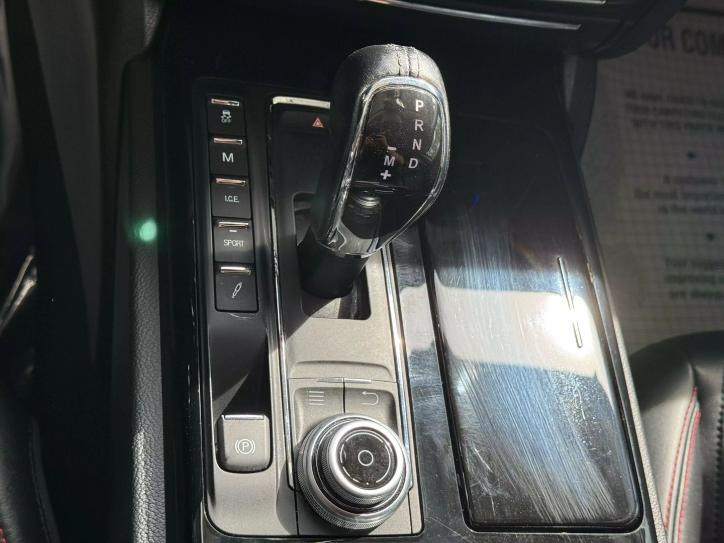 2017 Maserati Quattroporte - Image 32