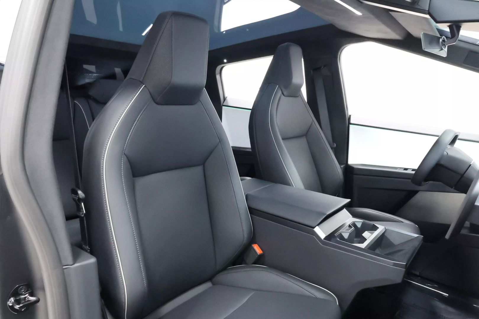 2024 Tesla Cybertruck - Image 119