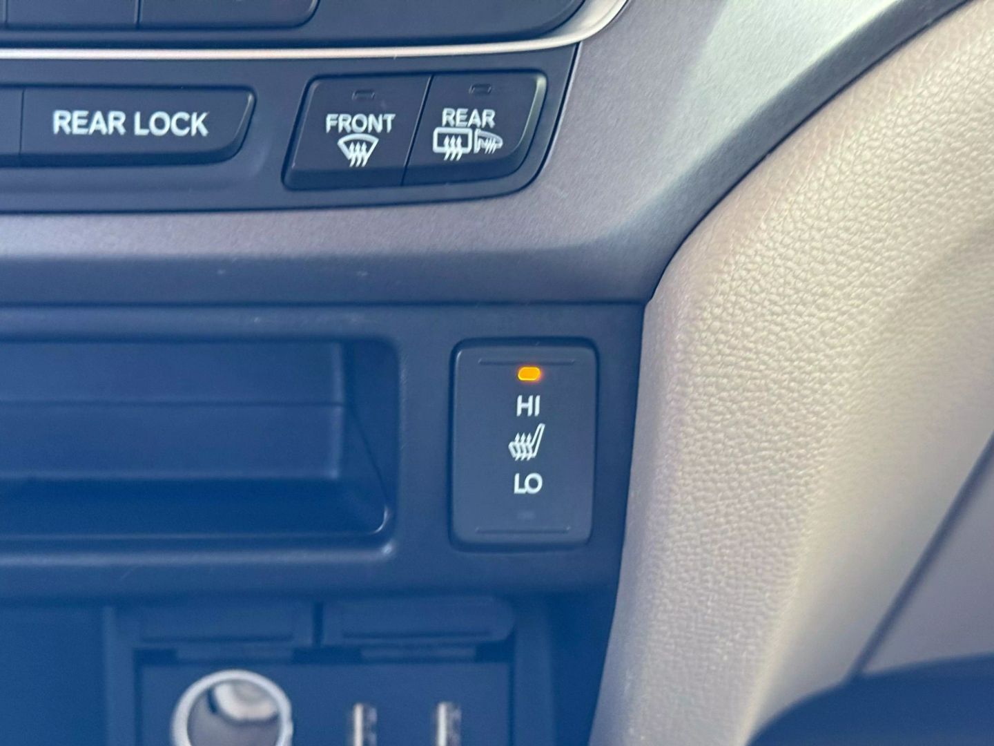 2018 Honda Pilot - Image 33