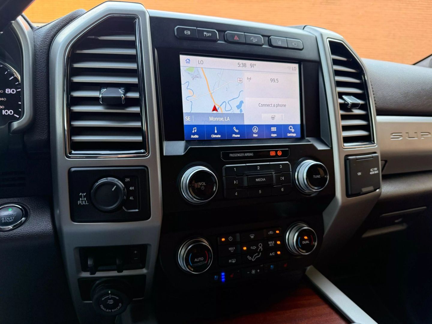 2021 Ford F250 Super Duty Crew Cab - Image 33