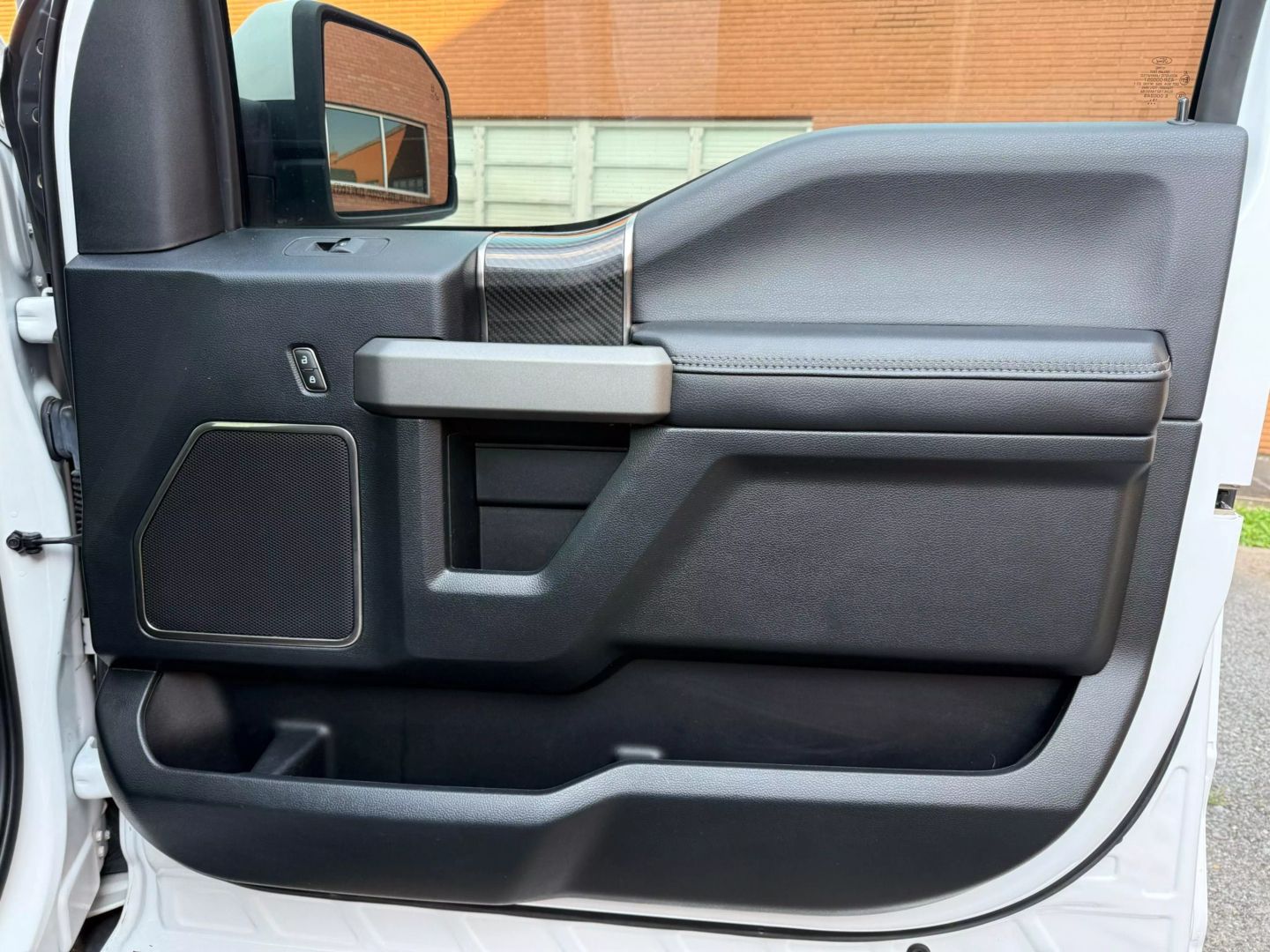 2020 Ford F150 Supercrew Cab - Image 23