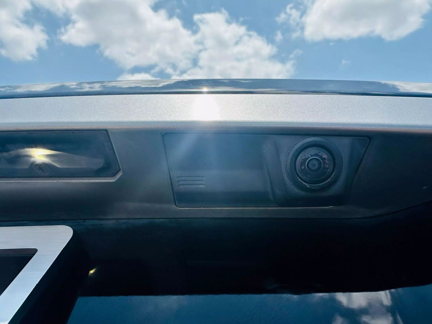 2015 Land Rover Range Rover Evoque - Image 9