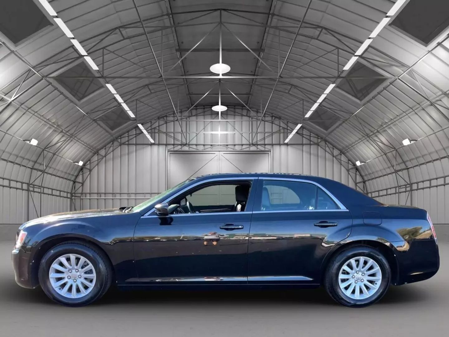 Used 2014 Chrysler 300 Uptown Edition with VIN 2C3CCAAG4EH193718 for sale in Kansas City