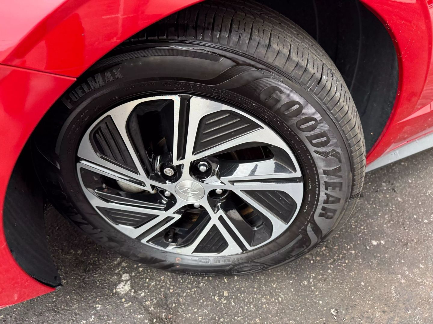 2022 Hyundai Sonata Hybrid - Image 39